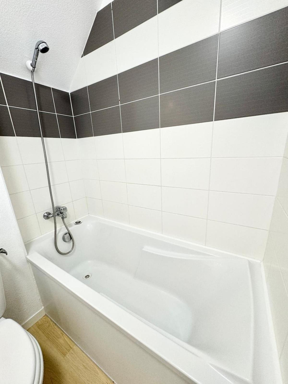 Maisonnette Tout Confort - Golf - Piscine Quéven Екстериор снимка